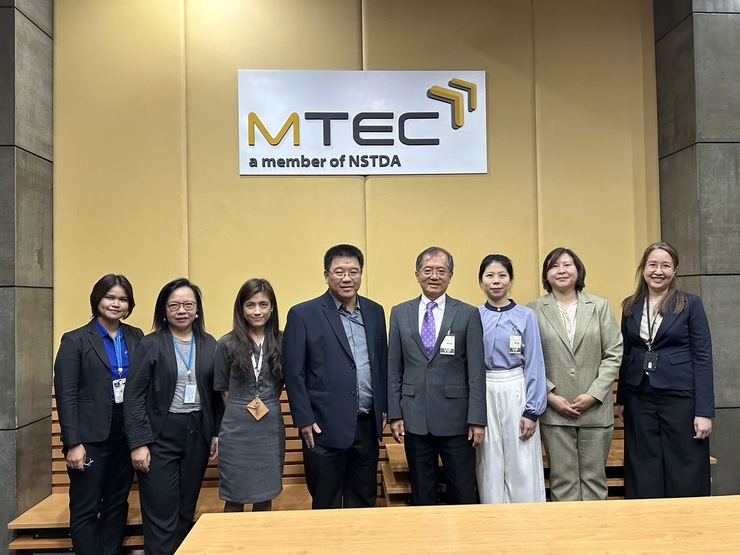 WISE海外科研中心主持人陳信文教授訪問泰國國家科學院金屬與材料科技中心